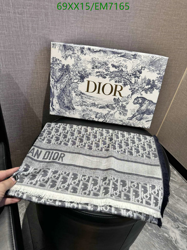 Dior-Scarf Code: EM7165 $: 69USD