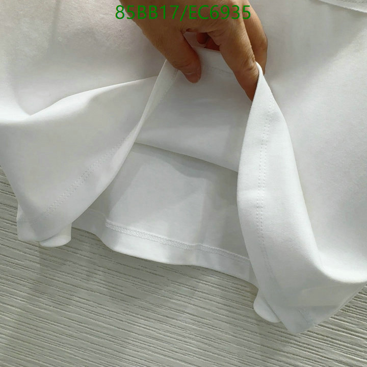 LV-Clothing Code: EC6935 $: 85USD