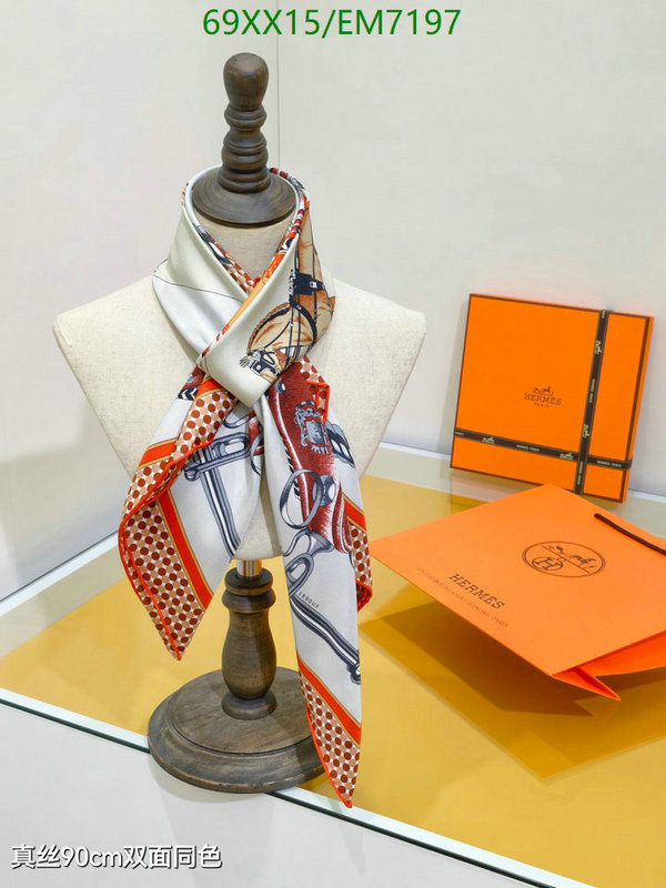 Hermes-Scarf Code: EM7197 $: 69USD