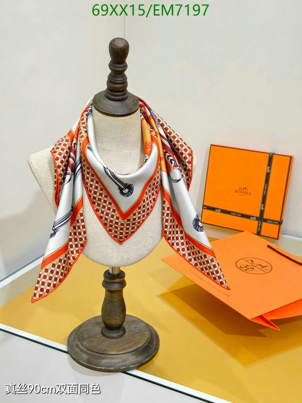 Hermes-Scarf Code: EM7197 $: 69USD
