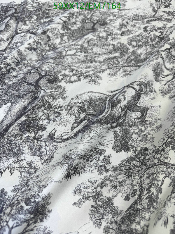 Dior-Scarf Code: EM7164 $: 59USD