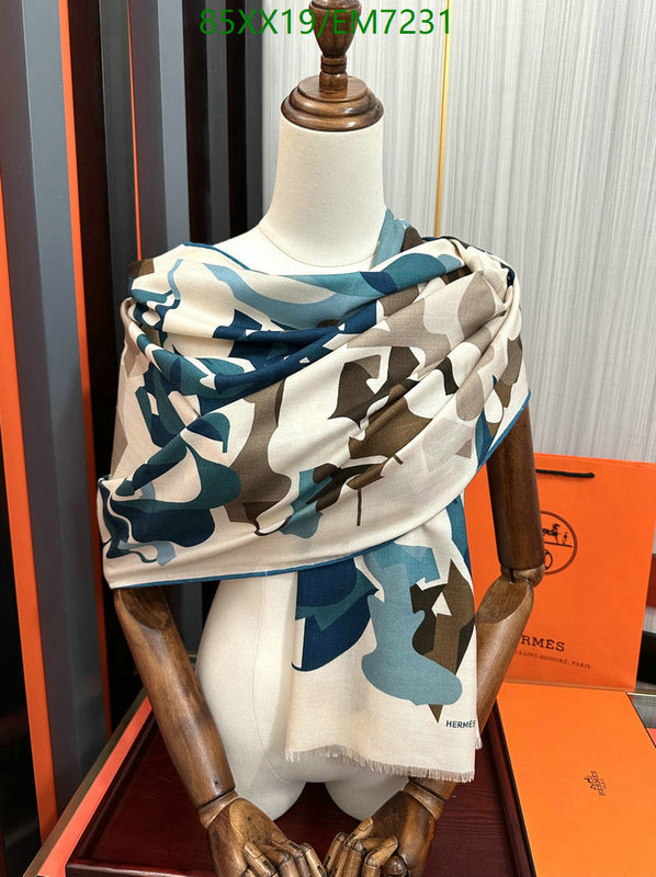 Hermes-Scarf Code: EM7231 $: 85USD