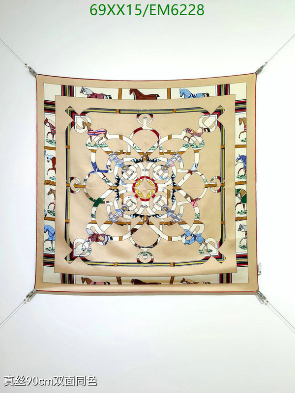 Hermes-Scarf Code: EM6228 $: 69USD