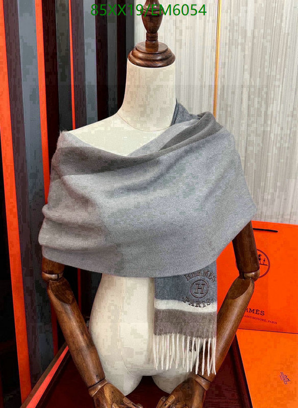 Burberry-Scarf Code: EM6054 $: 85USD