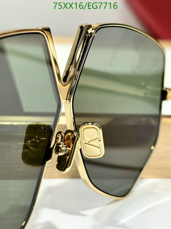 Valentino-Glasses Code: EG7716 $: 75USD