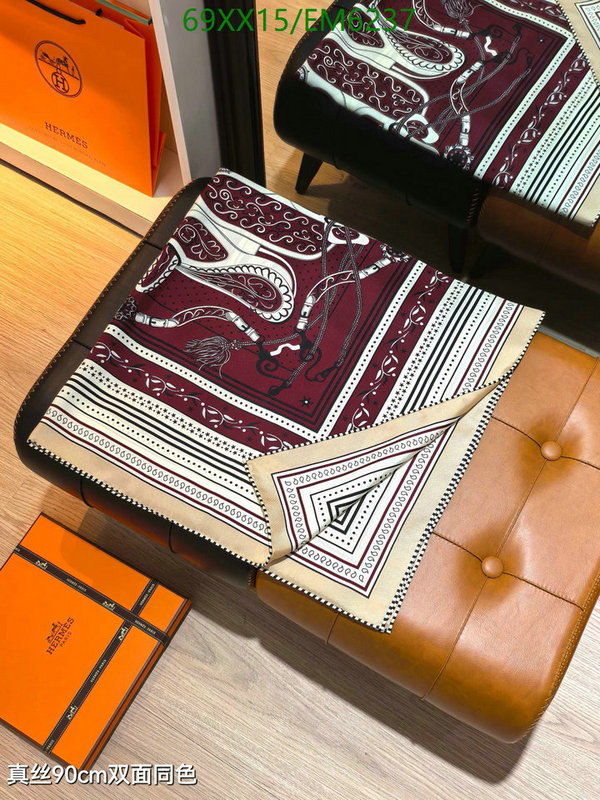 Hermes-Scarf Code: EM6237 $: 69USD