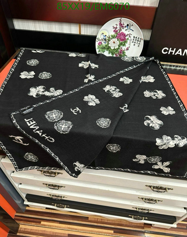 Chanel-Scarf Code: EM6070 $: 85USD