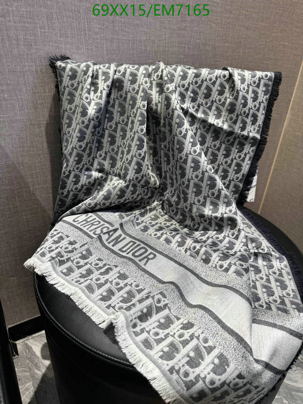 Dior-Scarf Code: EM7165 $: 69USD