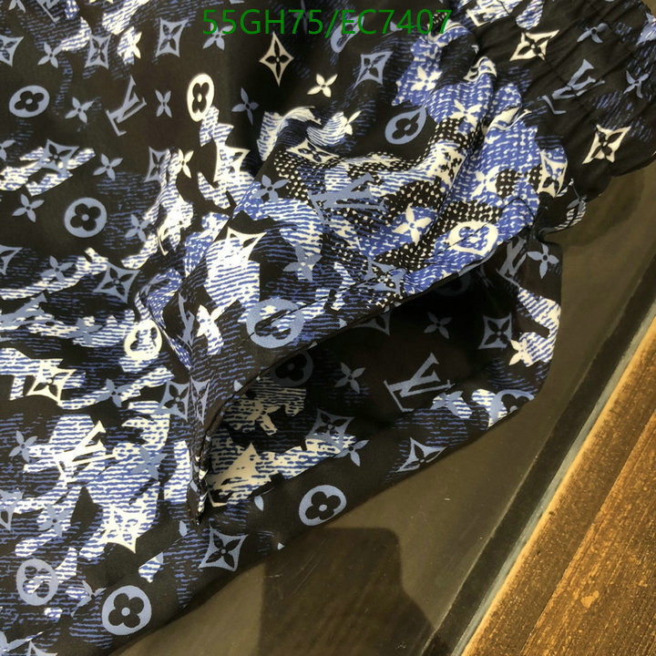 LV-Clothing Code: EC7407 $: 55USD