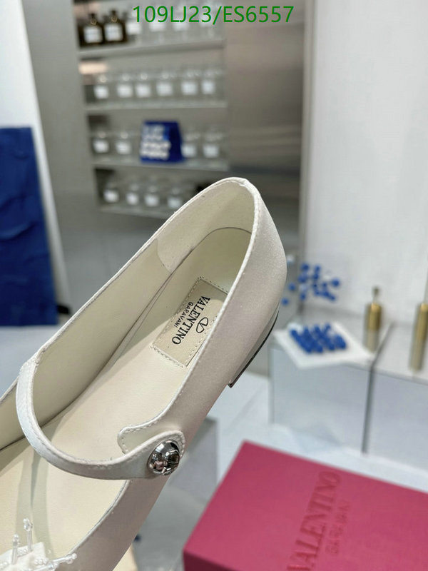 Valentino-Women Shoes Code: ES6557 $: 109USD