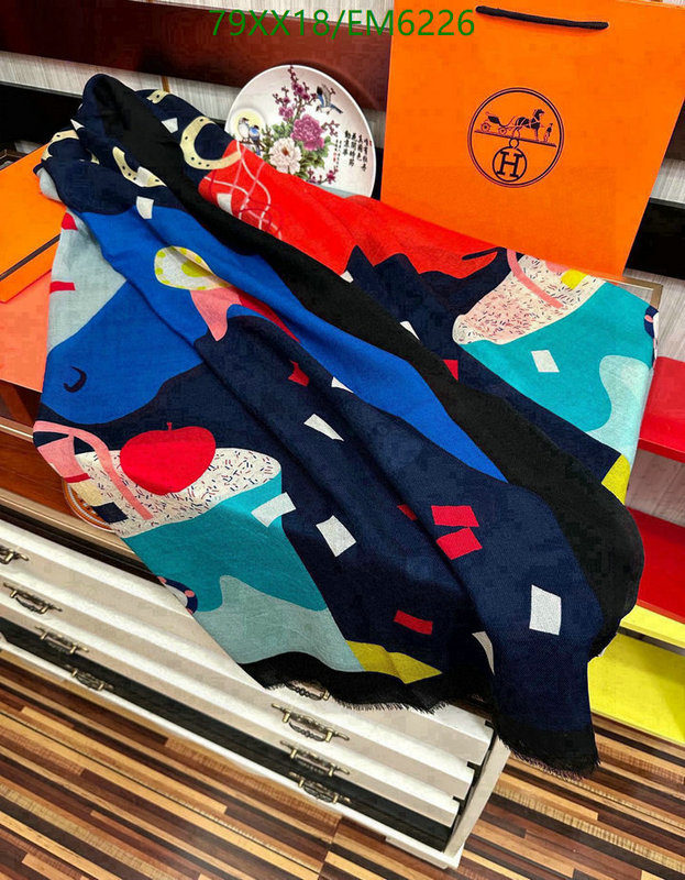 Hermes-Scarf Code: EM6226 $: 79USD