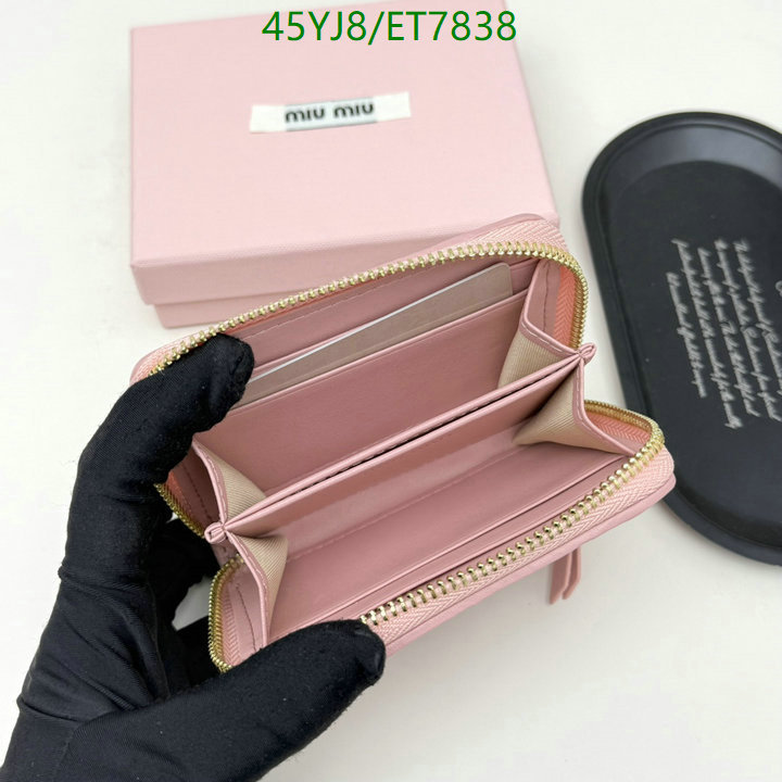 Miu Miu-Wallet-4A Quality Code: ET7838 $: 45USD