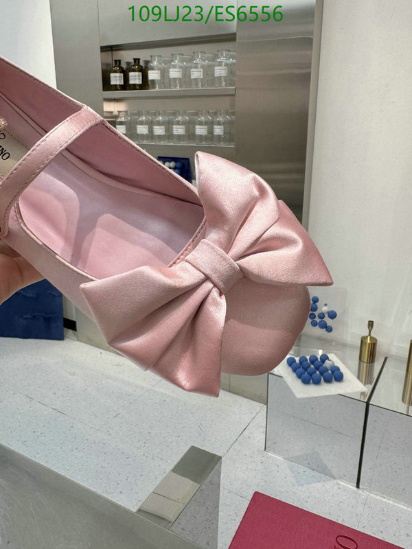 Valentino-Women Shoes Code: ES6556 $: 109USD