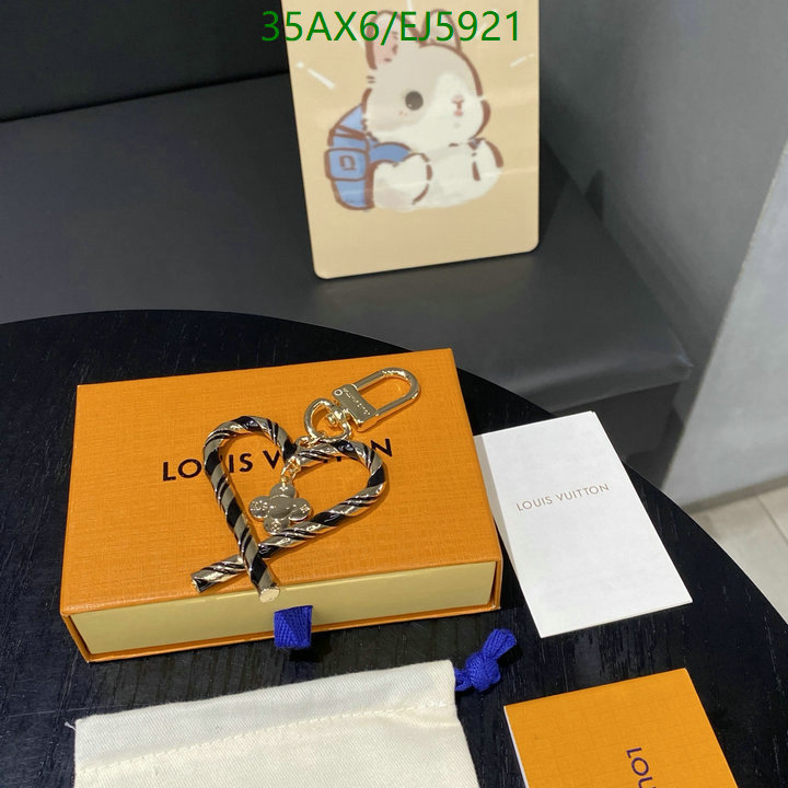 LV-Key pendant Code: EJ5921 $: 35USD