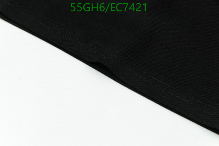LV-Clothing Code: EC7421 $: 55USD
