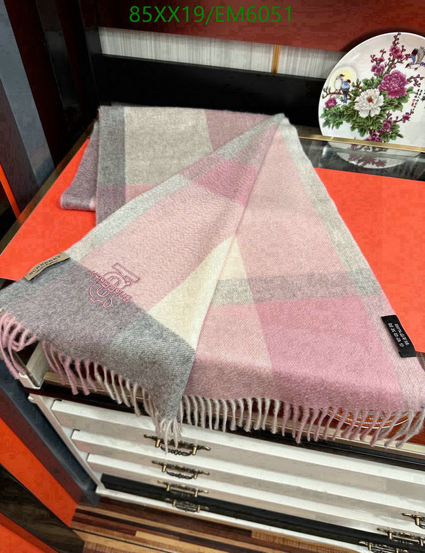 Burberry-Scarf Code: EM6051 $: 85USD