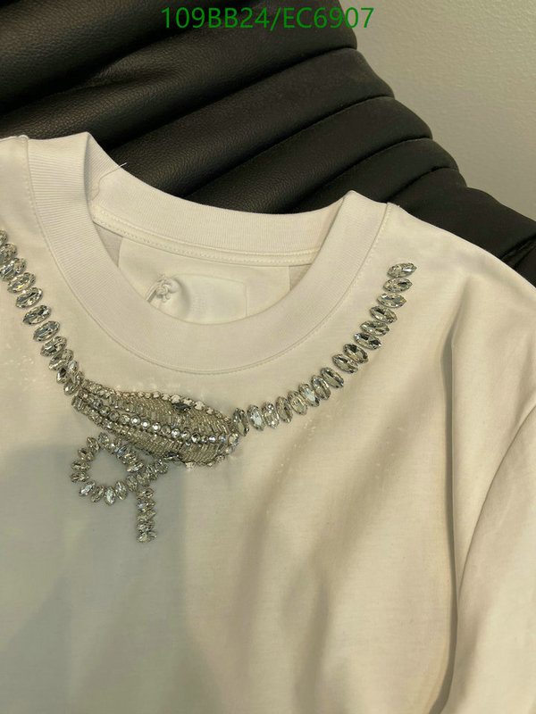 Givenchy-Clothing Code: EC6907 $: 109USD