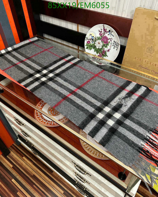 Burberry-Scarf Code: EM6055 $: 85USD