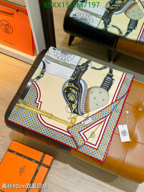 Hermes-Scarf Code: EM7197 $: 69USD