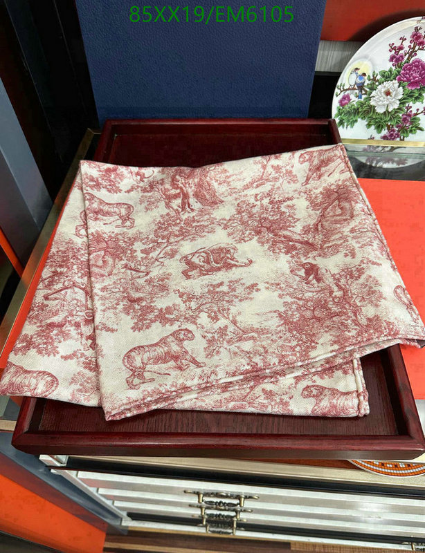 Dior-Scarf Code: EM6105 $: 85USD