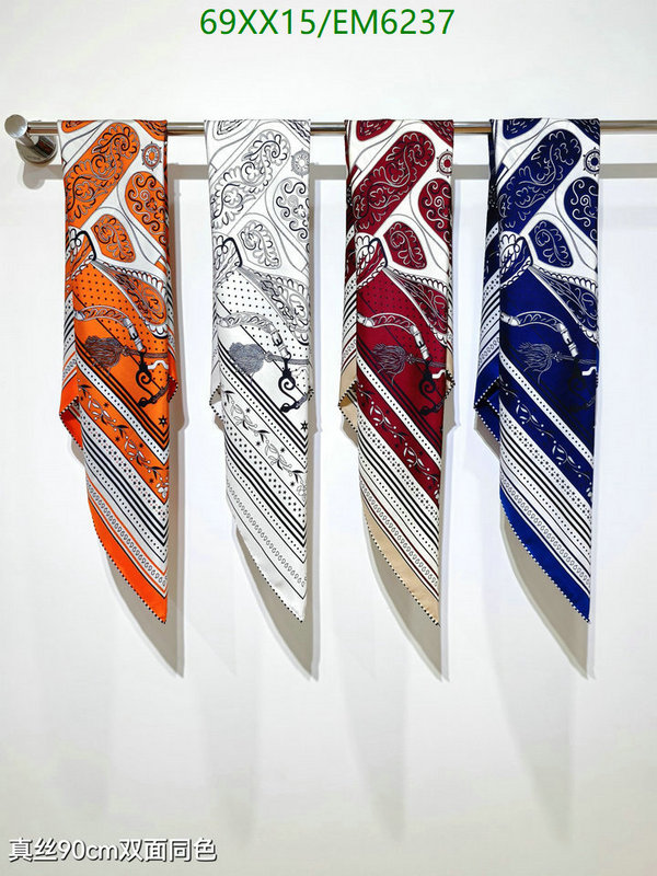 Hermes-Scarf Code: EM6237 $: 69USD