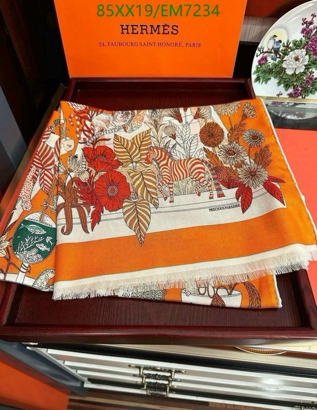 Hermes-Scarf Code: EM7234 $: 85USD