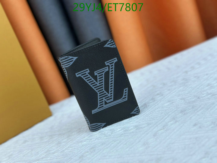 LV-Wallet-4A Quality Code: ET7807 $: 29USD