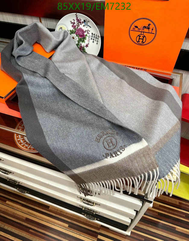 Hermes-Scarf Code: EM7232 $: 85USD