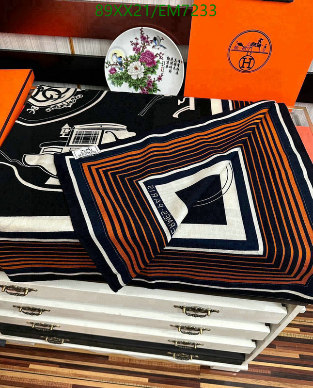 Hermes-Scarf Code: EM7233 $: 89USD
