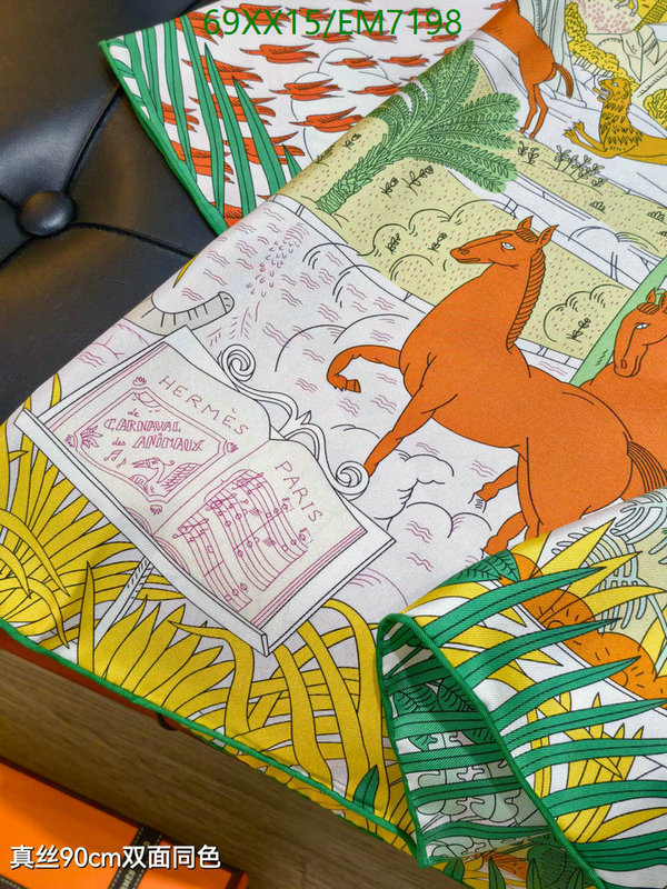 Hermes-Scarf Code: EM7198 $: 69USD