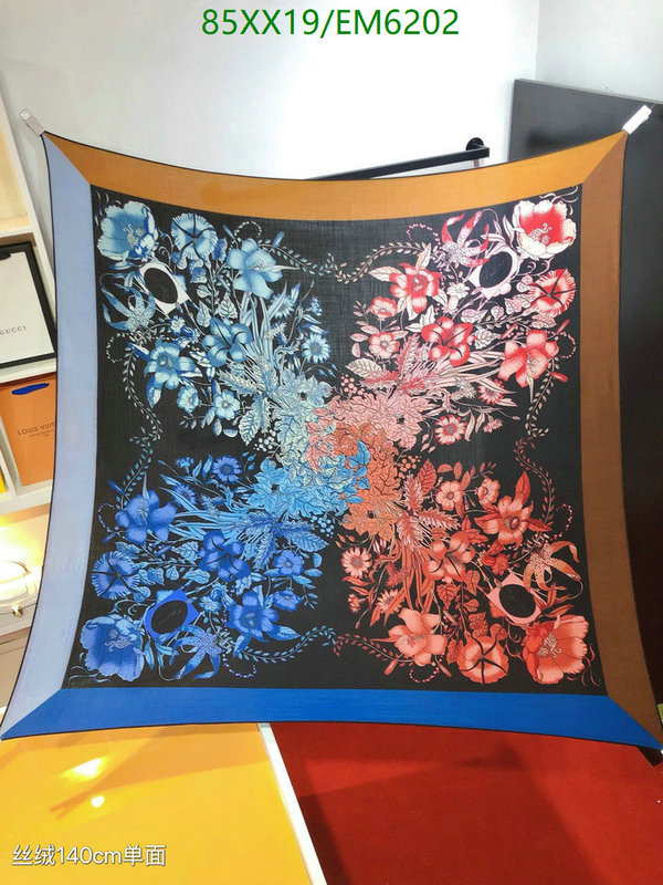 Gucci-Scarf Code: EM6202 $: 85USD