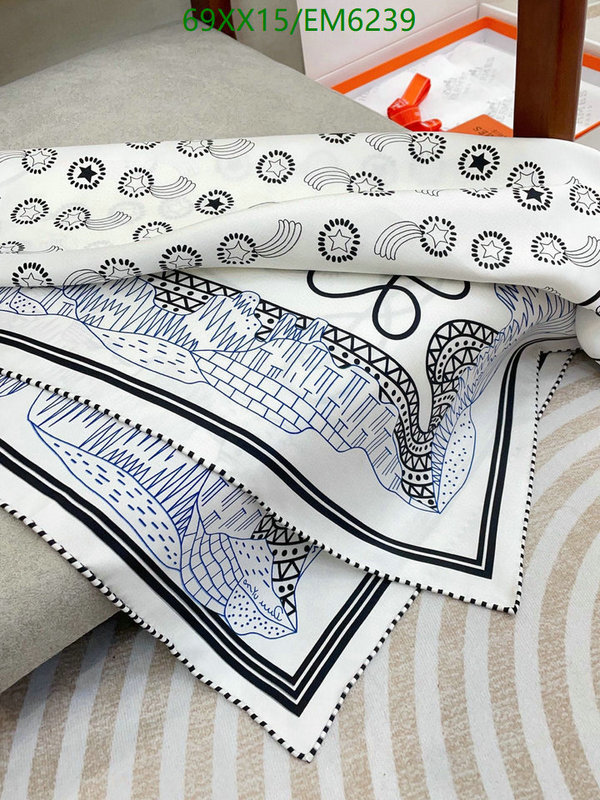 Hermes-Scarf Code: EM6239 $: 69USD