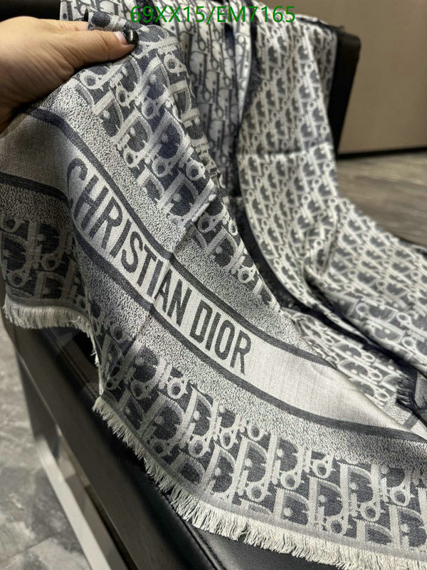Dior-Scarf Code: EM7165 $: 69USD