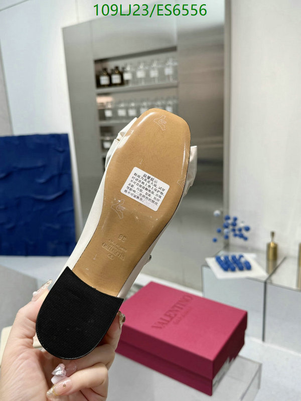 Valentino-Women Shoes Code: ES6556 $: 109USD