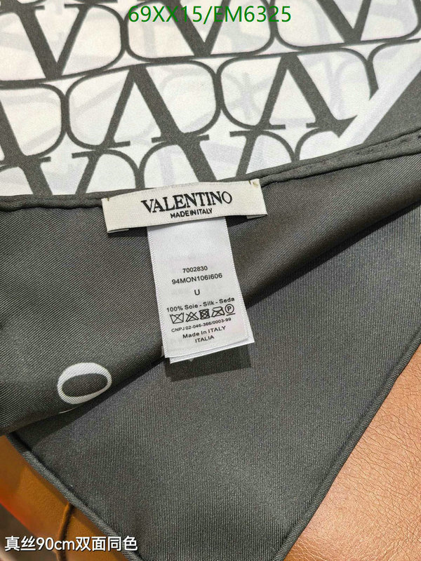 Valentino-Scarf Code: EM6325 $: 69USD