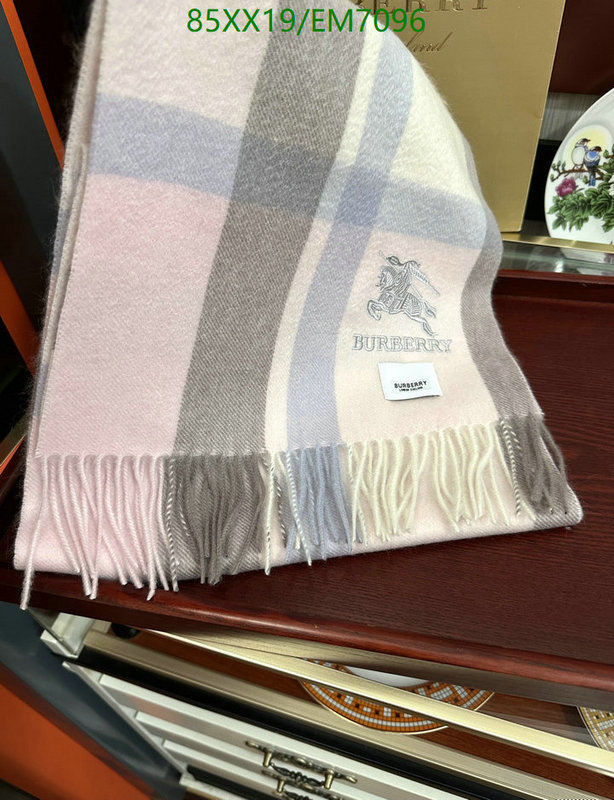 Burberry-Scarf Code: EM7096 $: 85USD