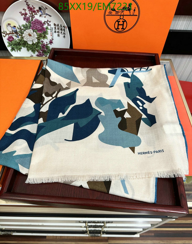 Hermes-Scarf Code: EM7231 $: 85USD