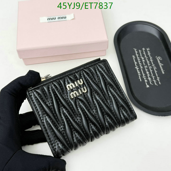 Miu Miu-Wallet-4A Quality Code: ET7837 $: 45USD