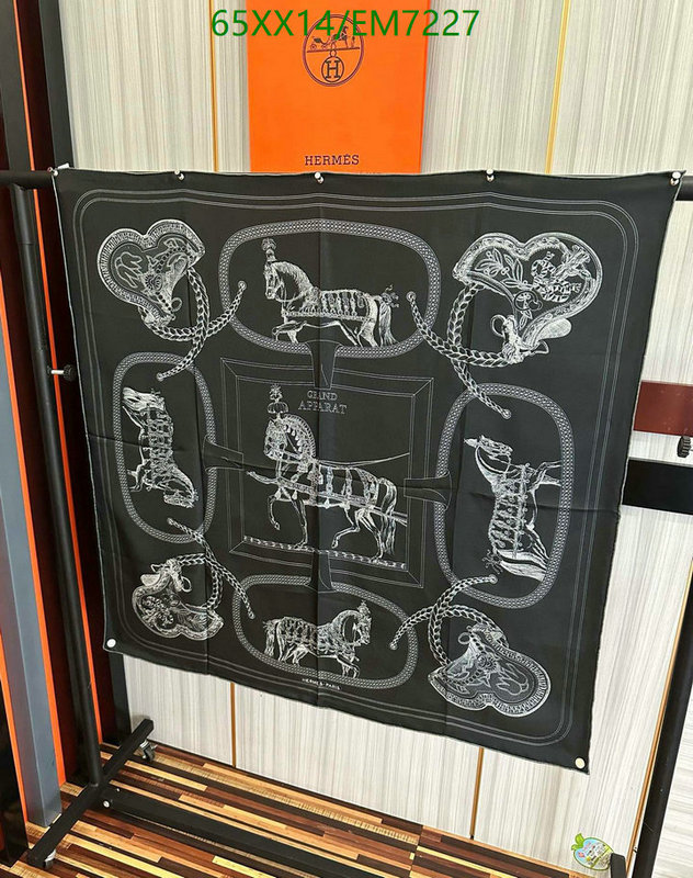 Hermes-Scarf Code: EM7227 $: 65USD