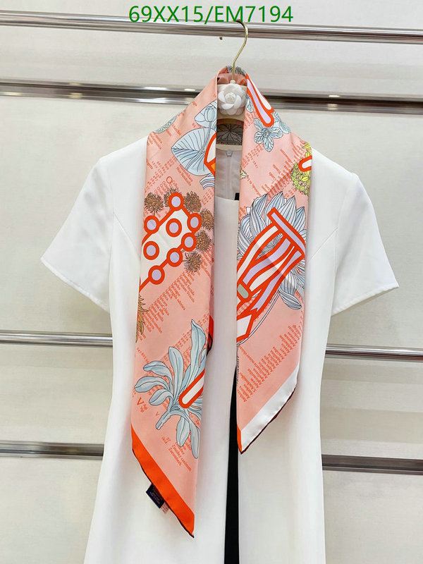 Hermes-Scarf Code: EM7194 $: 69USD