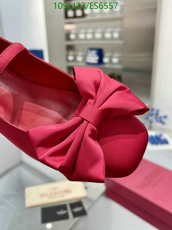 Valentino-Women Shoes Code: ES6557 $: 109USD