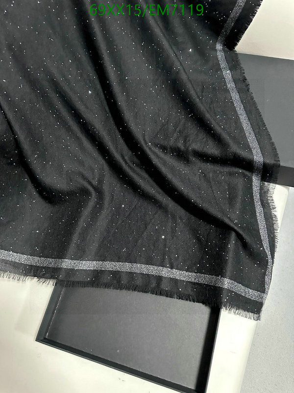 Chanel-Scarf Code: EM7119 $: 69USD