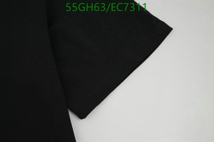 Burberry-Clothing Code: EC7311 $: 55USD