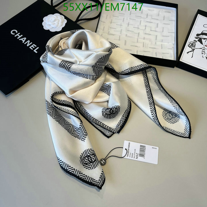 Chanel-Scarf Code: EM7147 $: 55USD
