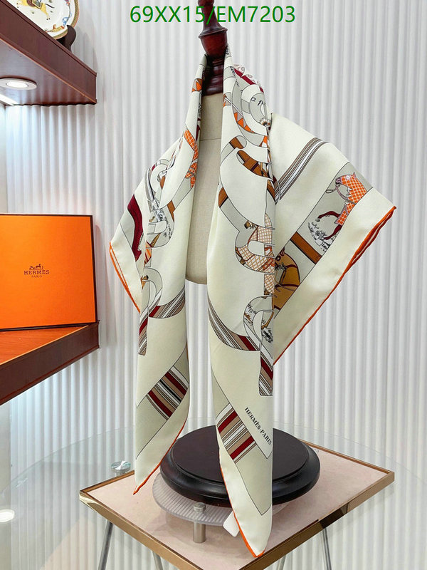 Hermes-Scarf Code: EM7203 $: 69USD