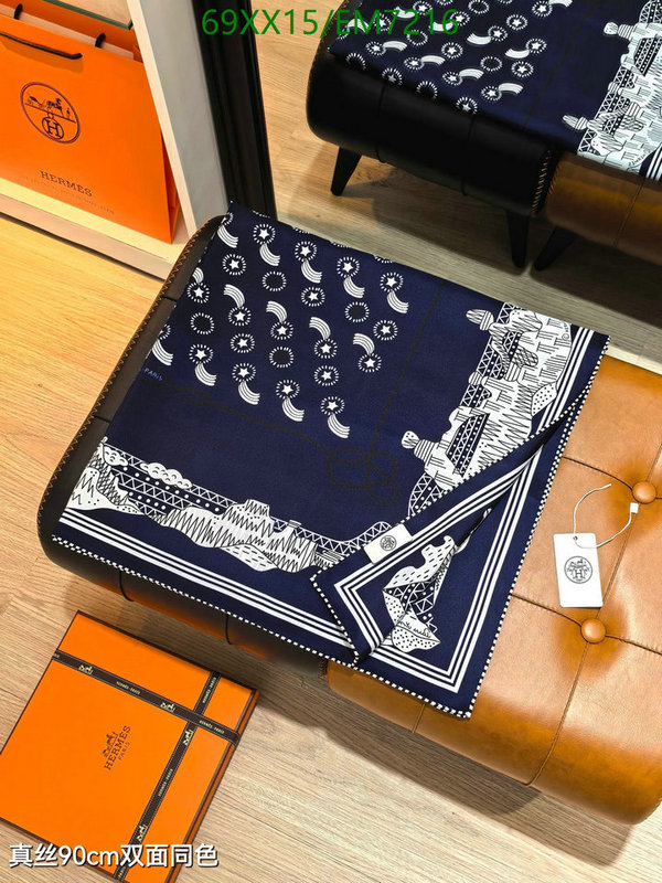 Hermes-Scarf Code: EM7216 $: 69USD