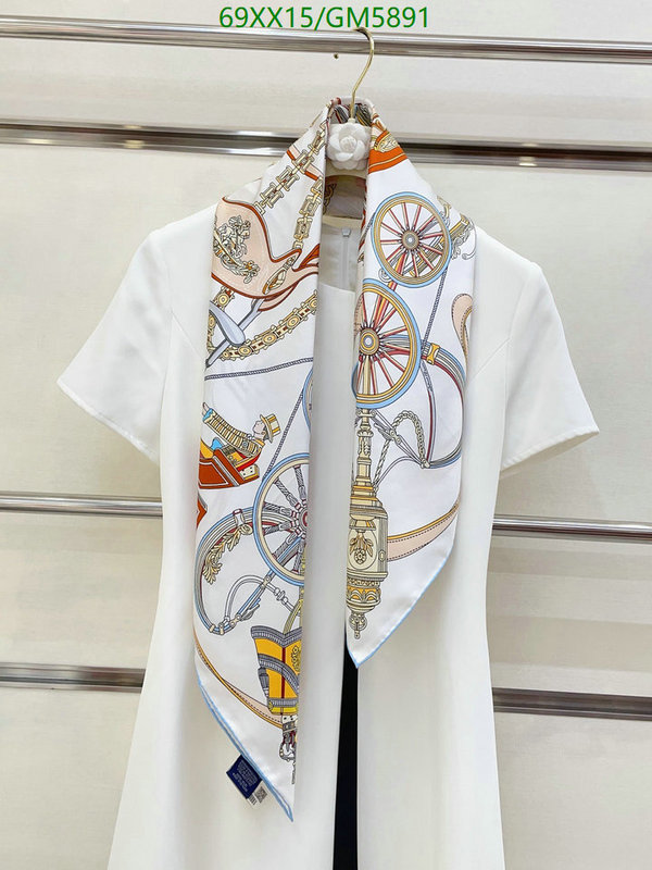 Hermes-Scarf Code: GM5891 $: 69USD