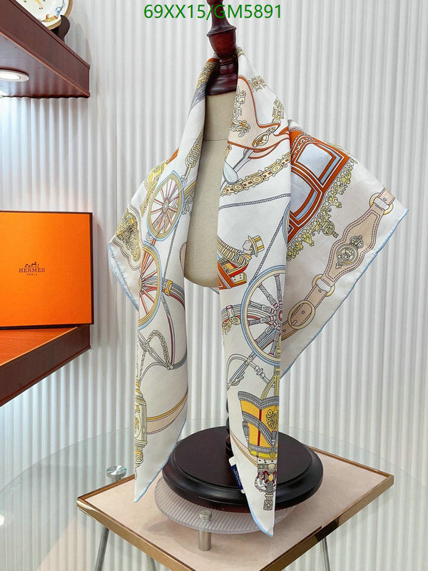 Hermes-Scarf Code: GM5891 $: 69USD