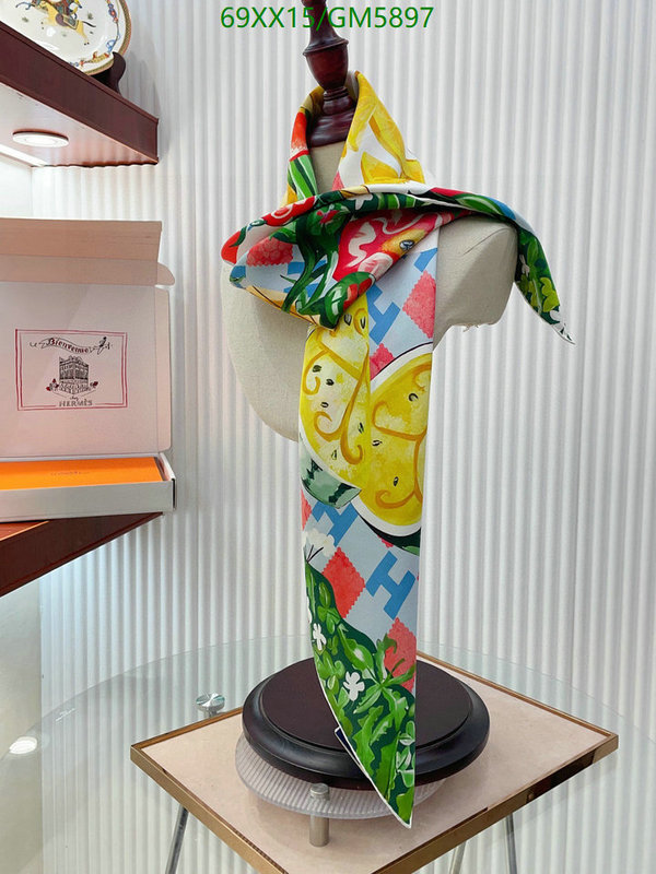 Hermes-Scarf Code: GM5897 $: 69USD