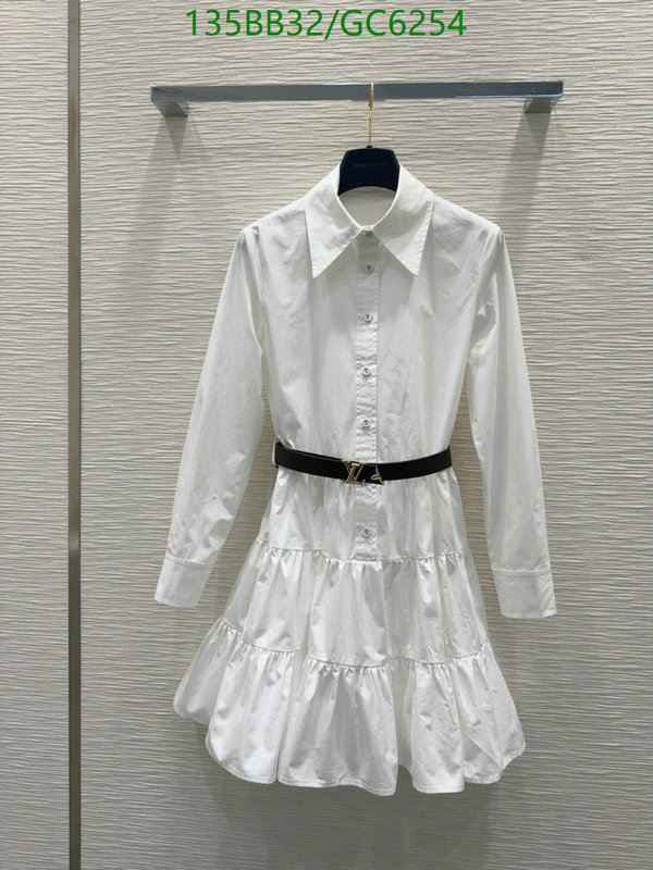 LV-Clothing Code: GC6254 $: 135USD